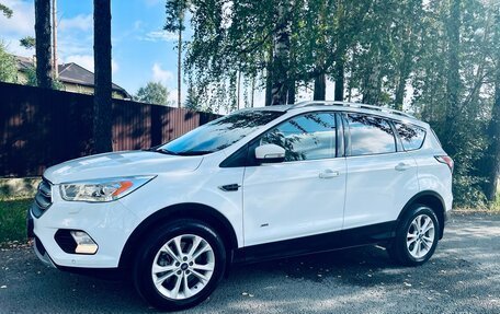 Ford Kuga III, 2017 год, 1 279 000 рублей, 4 фотография