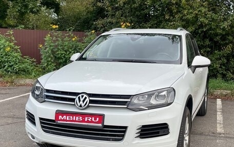 Volkswagen Touareg III, 2014 год, 1 800 000 рублей, 1 фотография