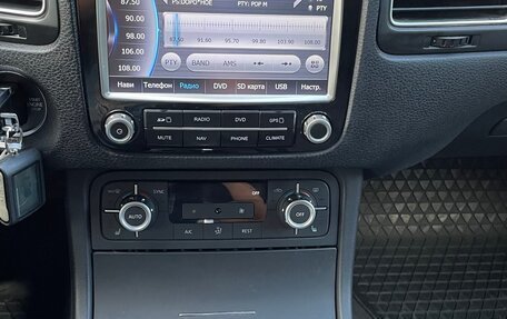 Volkswagen Touareg III, 2014 год, 1 800 000 рублей, 21 фотография