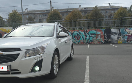 Chevrolet Cruze II, 2014 год, 1 050 000 рублей, 4 фотография