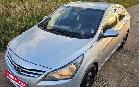 Hyundai Solaris II рестайлинг, 2014 год, 650 000 рублей, 8 фотография
