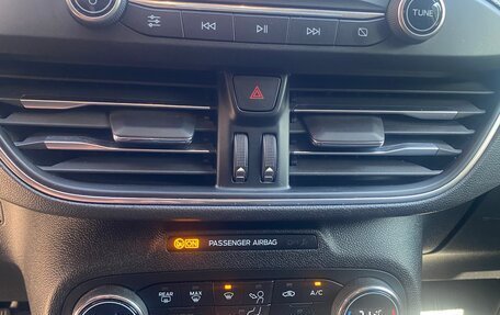 Ford Focus IV, 2019 год, 1 550 000 рублей, 15 фотография