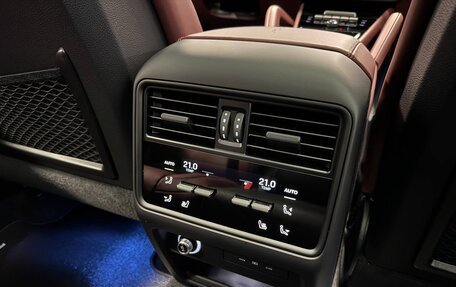 Porsche Cayenne III, 2025 год, 20 990 000 рублей, 28 фотография