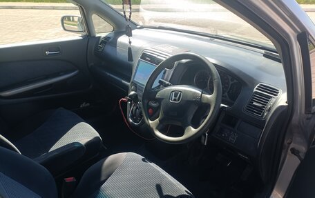 Honda Stream I рестайлинг, 2001 год, 420 000 рублей, 18 фотография