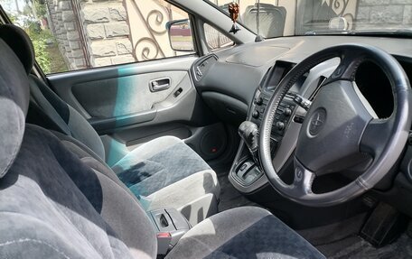 Toyota Harrier, 1999 год, 800 000 рублей, 4 фотография