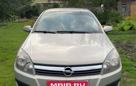 Opel Astra H, 2005 год, 450 000 рублей, 1 фотография