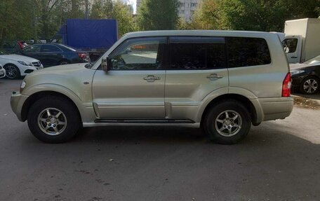 Mitsubishi Pajero III рестайлинг, 2004 год, 730 000 рублей, 6 фотография
