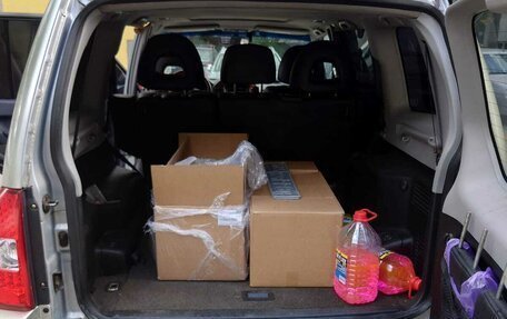 Mitsubishi Pajero III рестайлинг, 2004 год, 730 000 рублей, 12 фотография