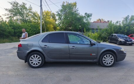 Renault Laguna II, 2002 год, 380 000 рублей, 2 фотография