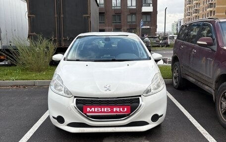 Peugeot 208 II, 2013 год, 499 999 рублей, 7 фотография