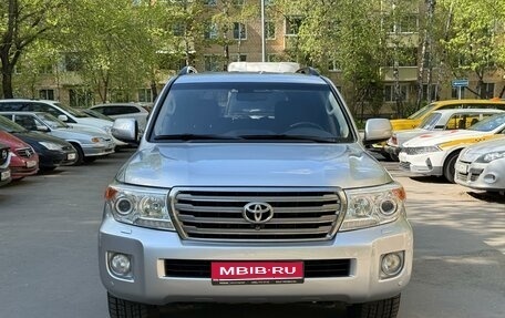 Toyota Land Cruiser 200, 2012 год, 3 499 999 рублей, 1 фотография