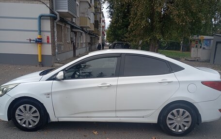 Hyundai Solaris II рестайлинг, 2016 год, 628 000 рублей, 4 фотография