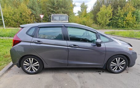 Honda Fit III, 2015 год, 1 450 000 рублей, 6 фотография