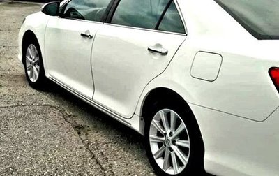 Toyota Camry, 2012 год, 1 900 000 рублей, 1 фотография