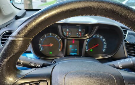 Chevrolet Orlando I, 2012 год, 850 000 рублей, 8 фотография