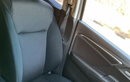 Honda Fit III, 2014 год, 1 120 000 рублей, 16 фотография