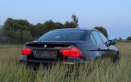 BMW 3 серия, 2009 год, 1 150 000 рублей, 30 фотография