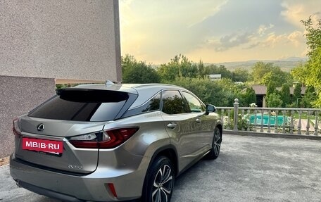 Lexus RX IV рестайлинг, 2018 год, 2 990 000 рублей, 8 фотография