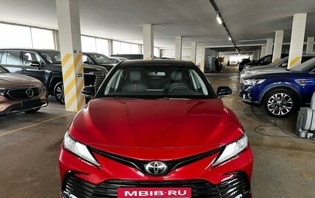 Toyota Camry, 2021 год, 3 949 000 рублей, 9 фотография