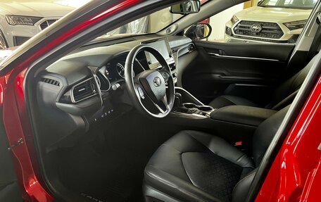 Toyota Camry, 2021 год, 3 949 000 рублей, 26 фотография