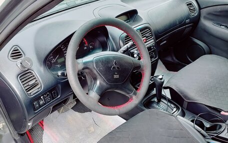 Mitsubishi Carisma I, 2003 год, 410 000 рублей, 5 фотография
