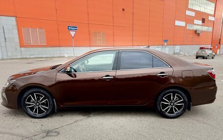 Toyota Camry, 2017 год, 2 150 000 рублей, 8 фотография