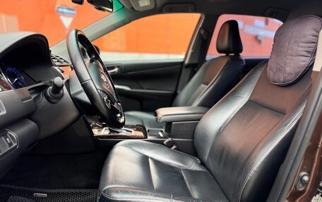 Toyota Camry, 2017 год, 2 150 000 рублей, 11 фотография