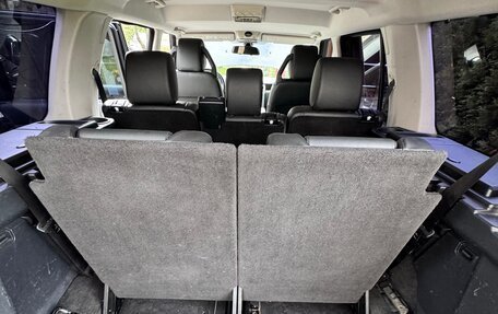 Land Rover Discovery III, 2008 год, 1 100 000 рублей, 19 фотография
