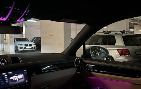 Porsche Cayenne III, 2022 год, 10 800 000 рублей, 15 фотография
