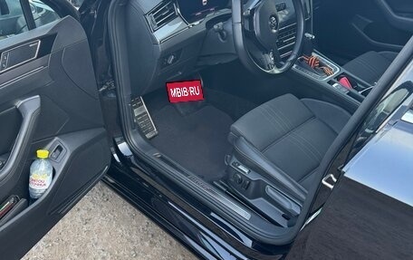 Volkswagen Passat B8 рестайлинг, 2018 год, 2 630 000 рублей, 19 фотография