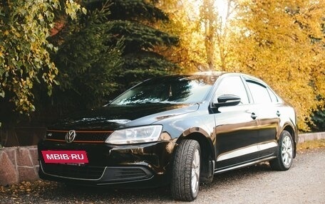 Volkswagen Jetta VI, 2012 год, 920 000 рублей, 4 фотография