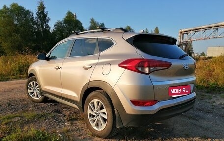 Hyundai Tucson III, 2017 год, 1 950 000 рублей, 5 фотография