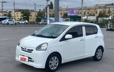 Daihatsu Mira e:S I рестайлинг, 2012 год, 450 000 рублей, 7 фотография