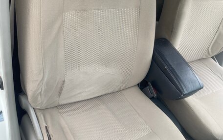 Daihatsu Mira e:S I рестайлинг, 2012 год, 450 000 рублей, 18 фотография