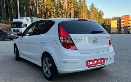 Hyundai i30 I, 2011 год, 550 000 рублей, 3 фотография