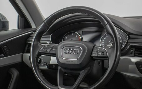 Audi A4, 2017 год, 1 950 000 рублей, 15 фотография