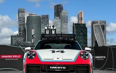 Porsche 911, 2023 год, 51 000 000 рублей, 2 фотография