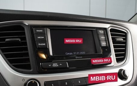Hyundai Solaris II рестайлинг, 2018 год, 1 050 000 рублей, 14 фотография