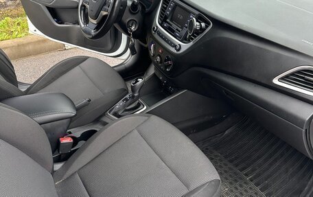 Hyundai Solaris II рестайлинг, 2017 год, 1 150 000 рублей, 7 фотография