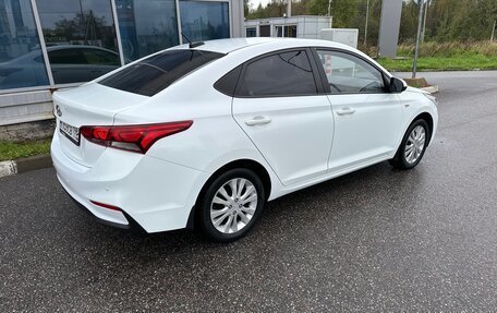 Hyundai Solaris II рестайлинг, 2017 год, 1 150 000 рублей, 4 фотография