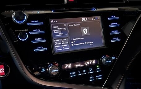 Toyota Camry, 2019 год, 2 950 000 рублей, 13 фотография