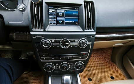 Land Rover Freelander II рестайлинг 2, 2014 год, 1 700 000 рублей, 5 фотография