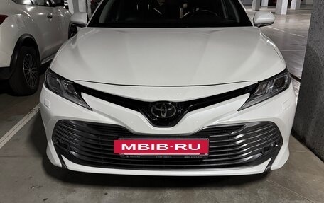 Toyota Camry, 2019 год, 2 950 000 рублей, 17 фотография