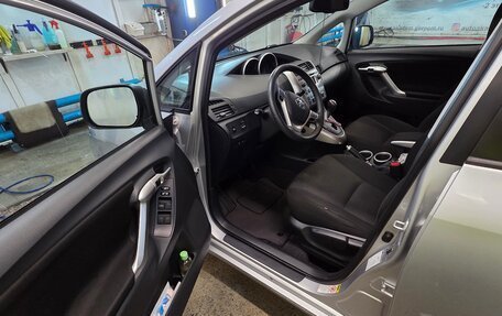 Toyota Verso I, 2011 год, 1 490 000 рублей, 12 фотография