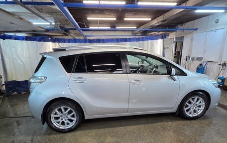 Toyota Verso I, 2011 год, 1 490 000 рублей, 16 фотография