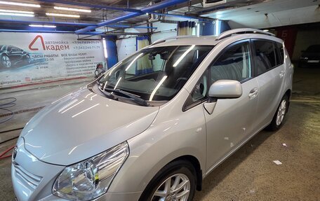 Toyota Verso I, 2011 год, 1 490 000 рублей, 14 фотография