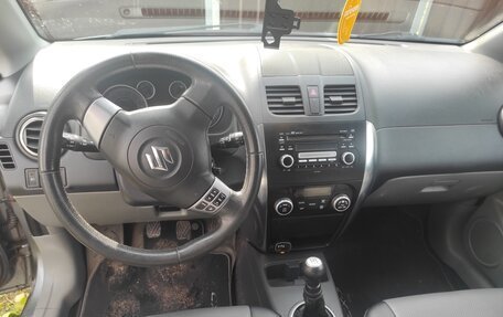 Suzuki SX4 II рестайлинг, 2010 год, 515 000 рублей, 11 фотография