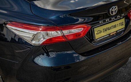 Toyota Camry, 2018 год, 2 285 000 рублей, 7 фотография