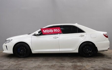 Toyota Camry, 2017 год, 1 995 000 рублей, 4 фотография