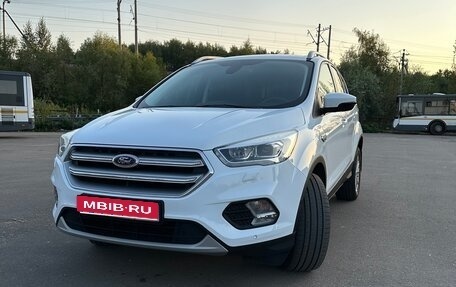 Ford Kuga III, 2018 год, 1 850 000 рублей, 1 фотография